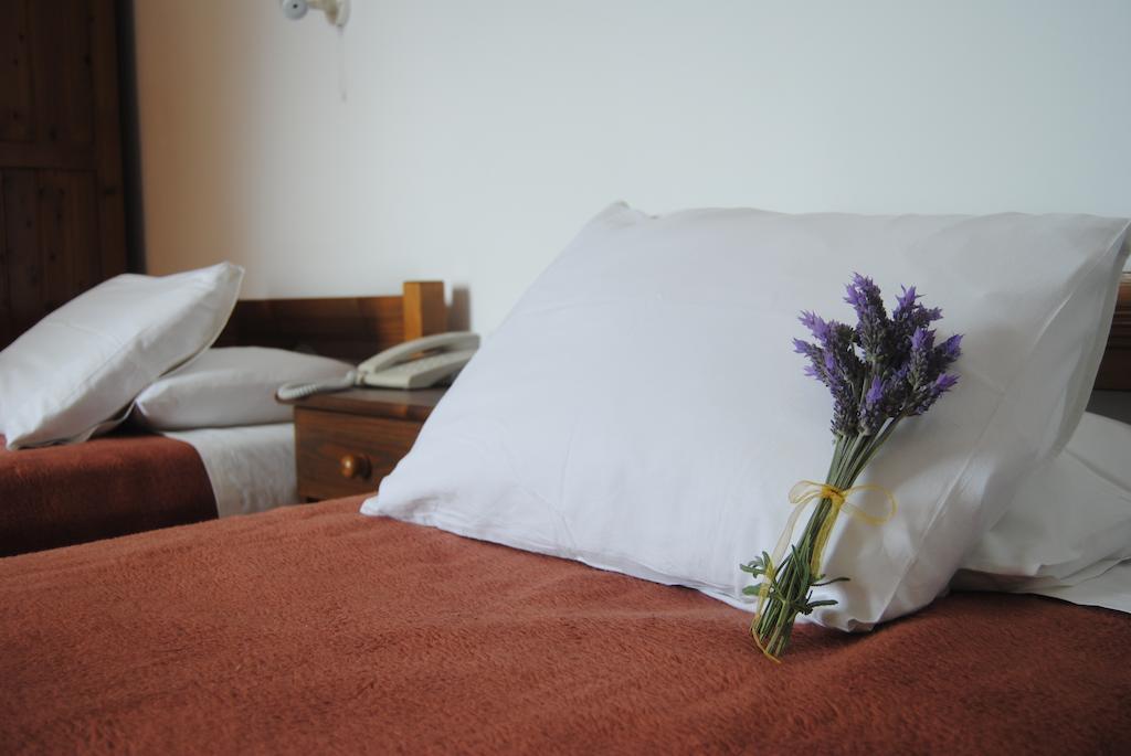 Maria Rooms Agia Ermioni Cameră foto